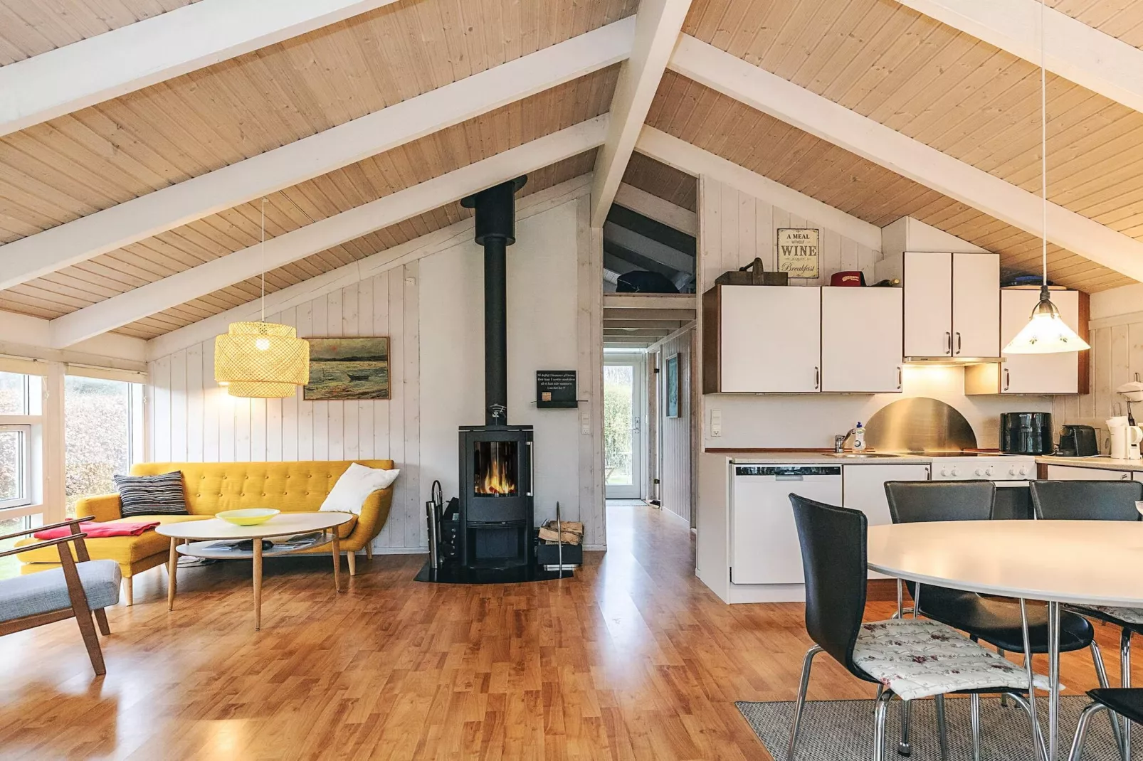 Cozy holiday home for four guests - Indoor