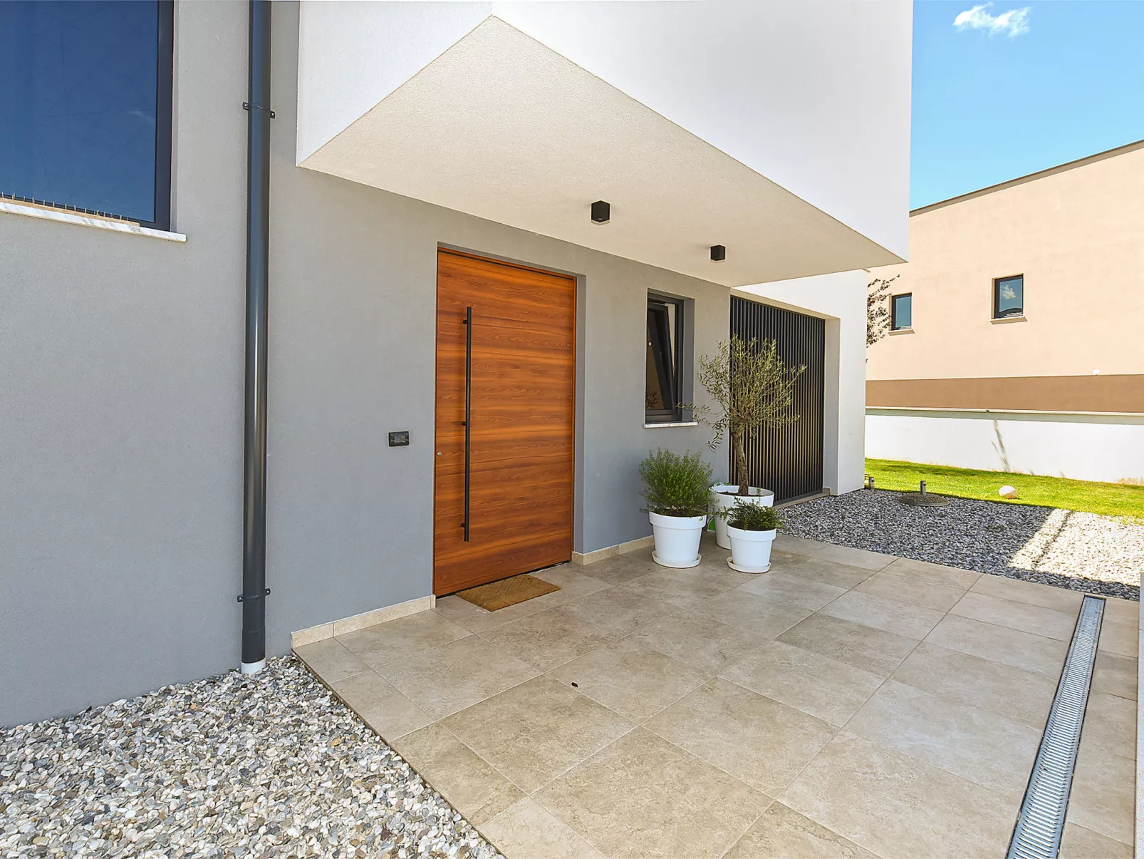 Villa 2346 - Draußen