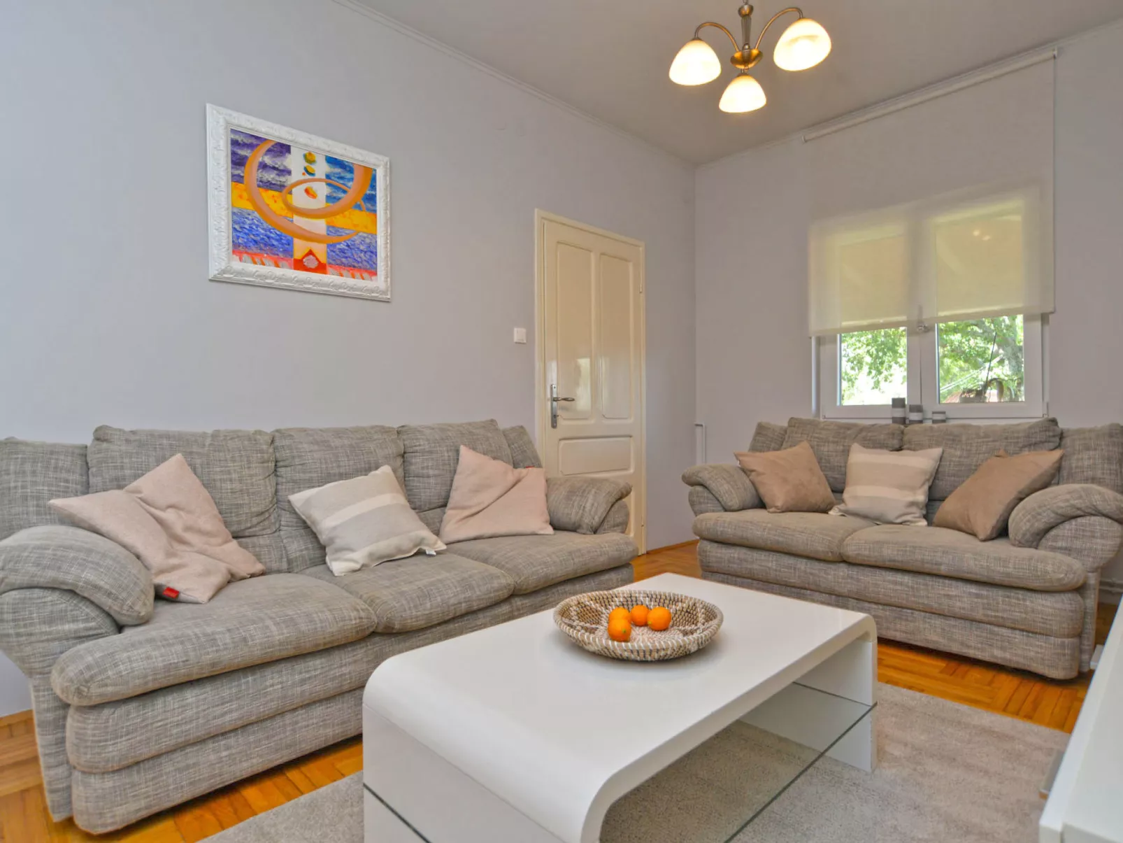 House 2174 - Drinnen