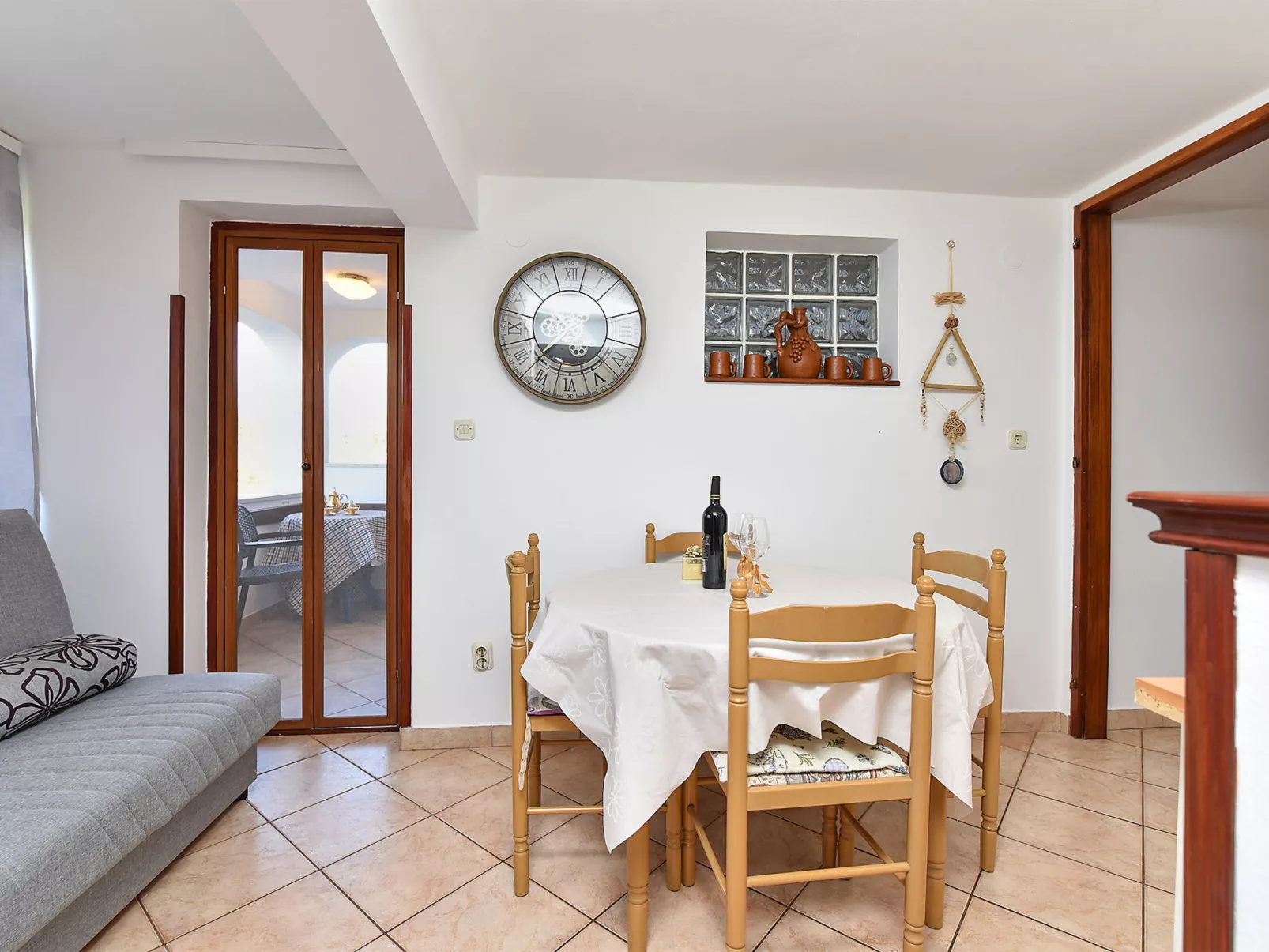 Apartment 2369 - Inside