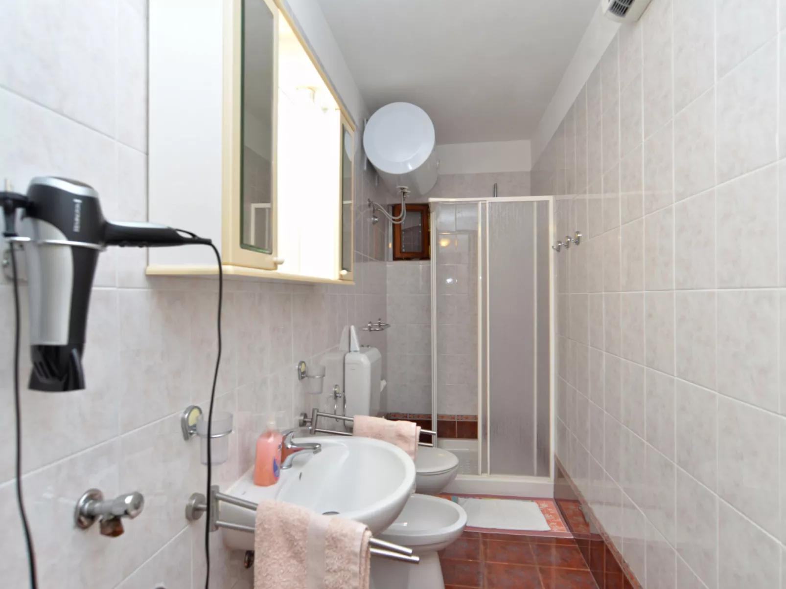 Apartment 2228 - Inside