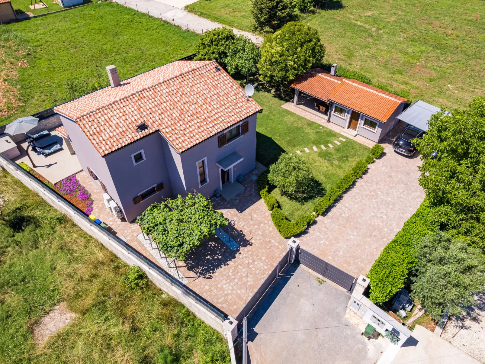 Villa Roma - Dehors