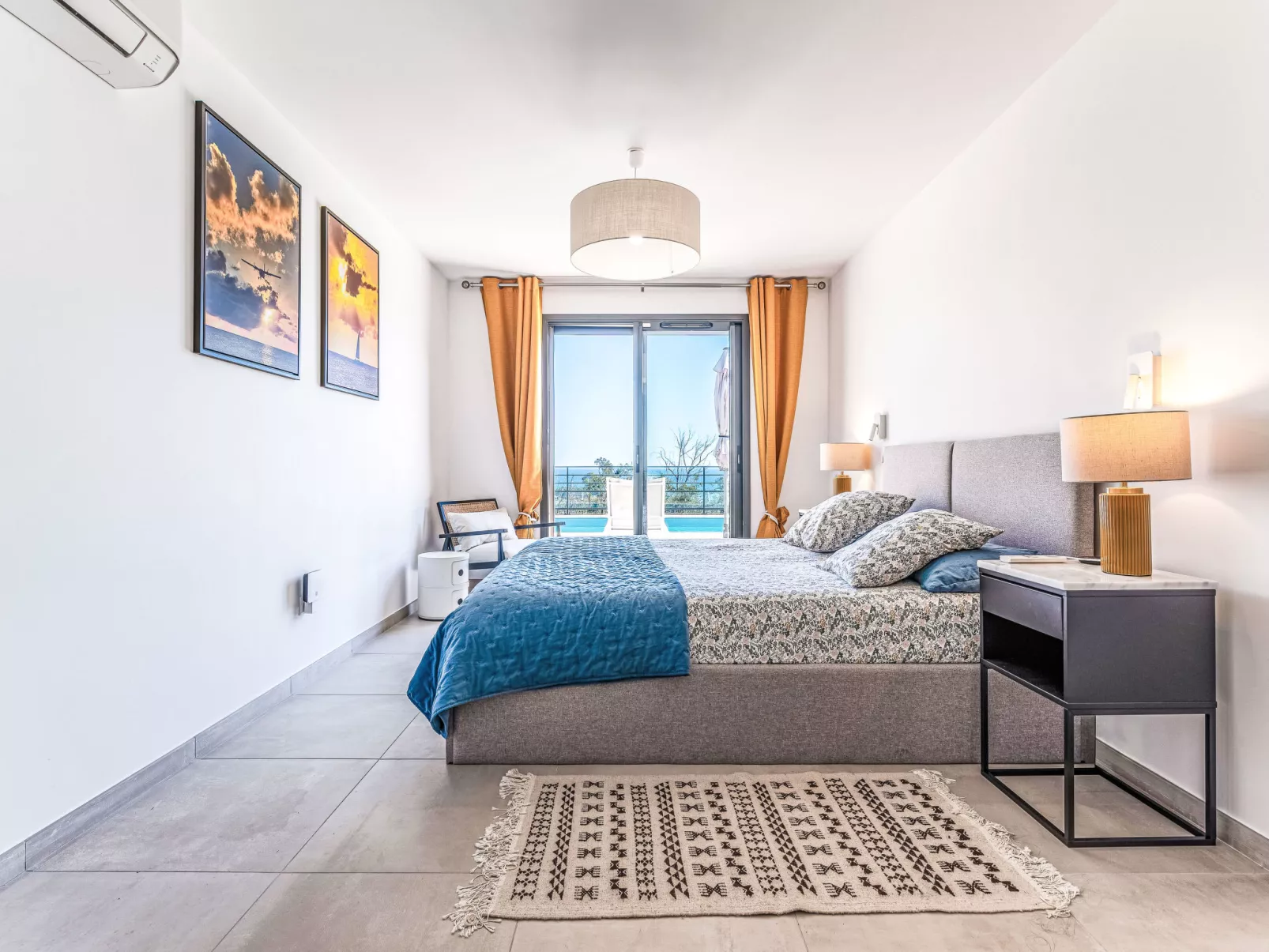 Casa Minà - Inside