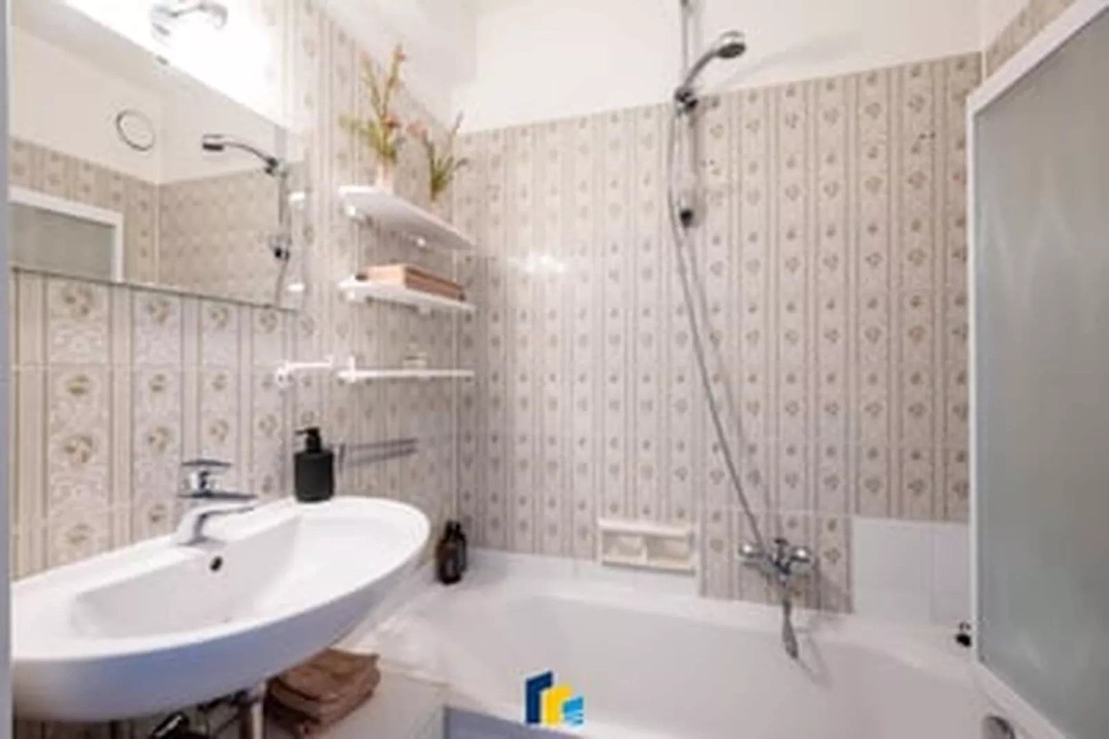 ASTORIA 62B - Bathroom