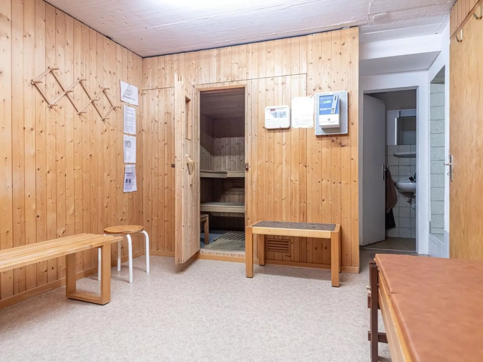 Mira Piz Mundaun, (Sagogn), 70004 - Drinnen