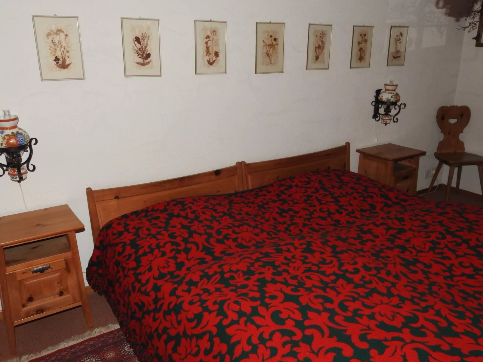 Ner B / Hartl, (Flims Dorf). 2.5 Zimmerwohnung - Drinnen