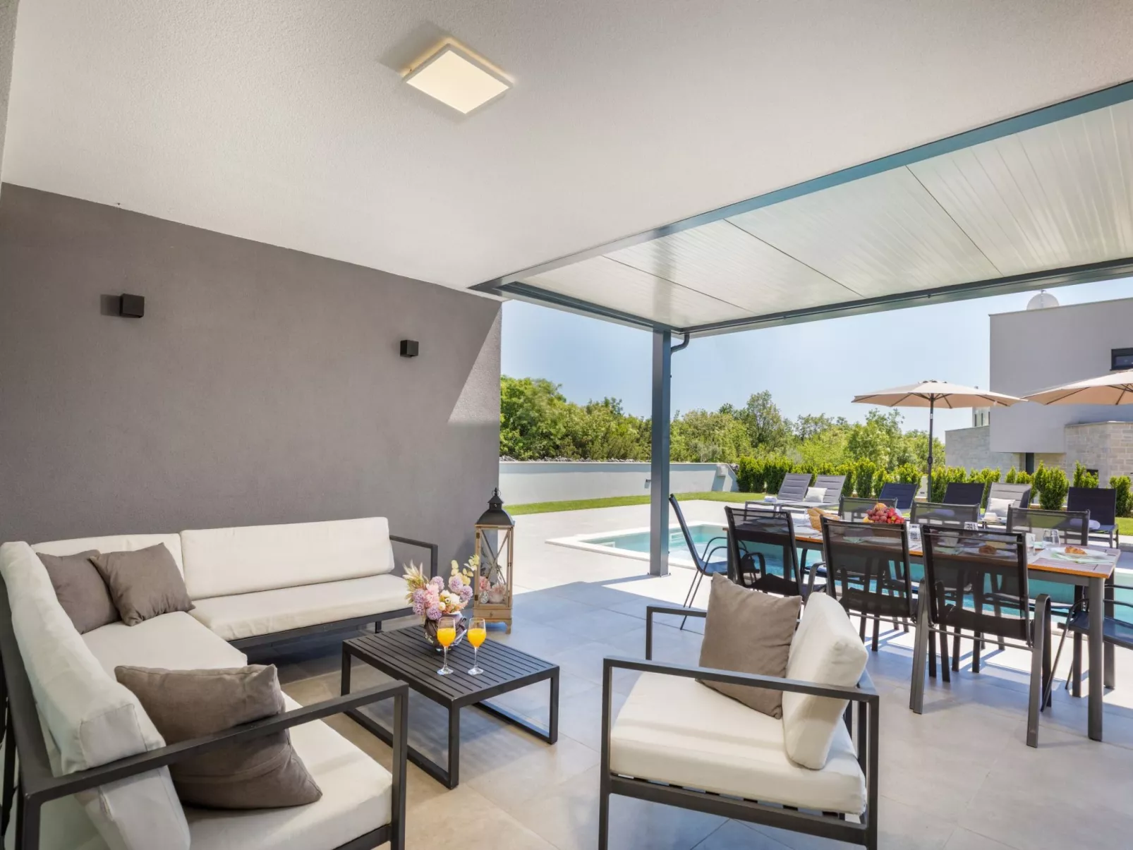 Villa Ana - Inside