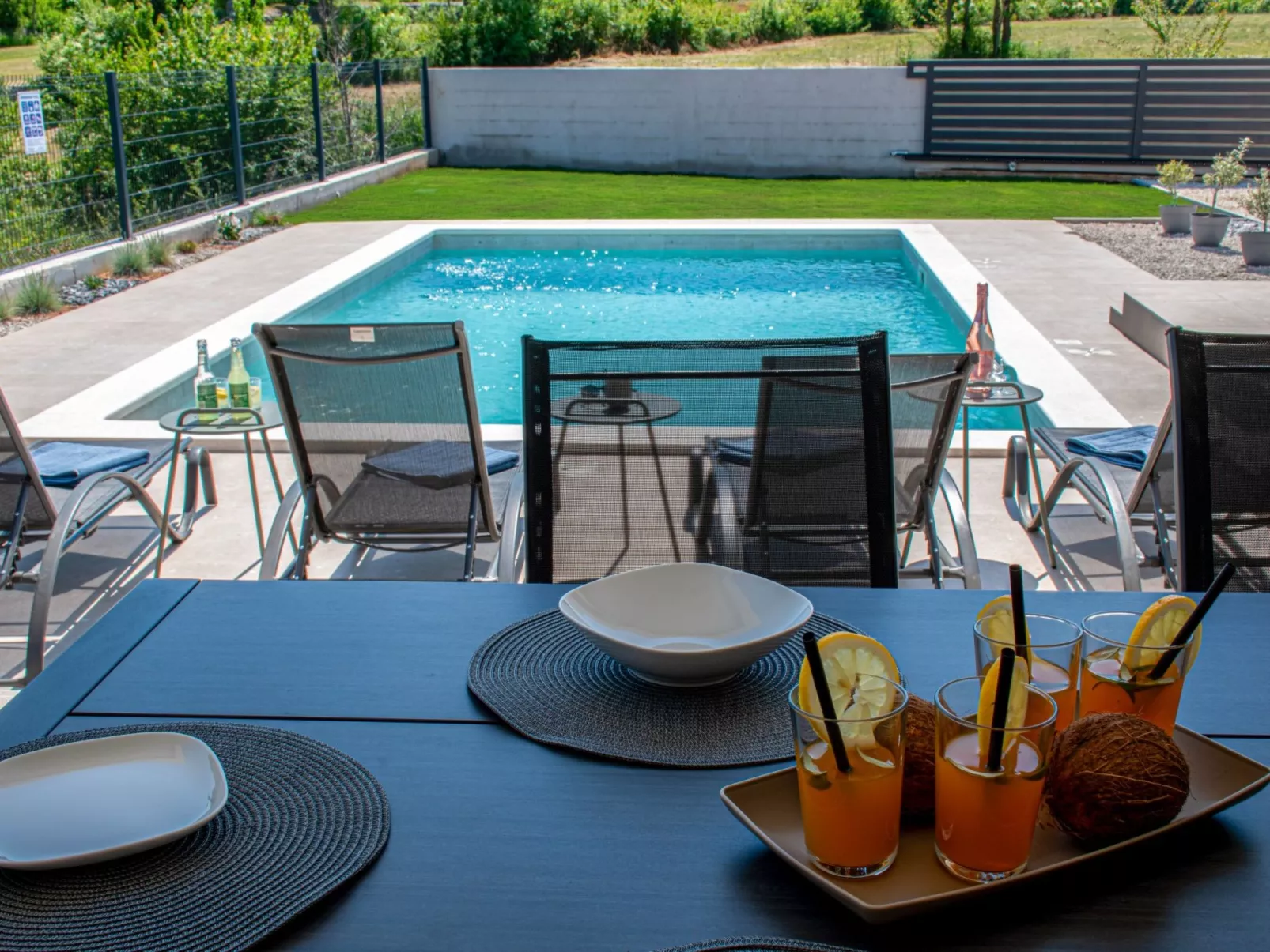 Villa Leny - Outside