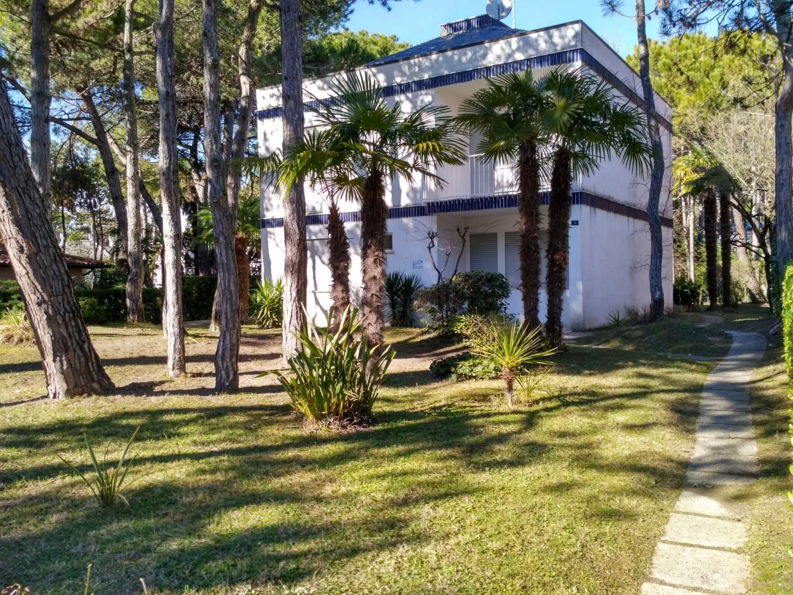 In der Villa Chiara - Draußen