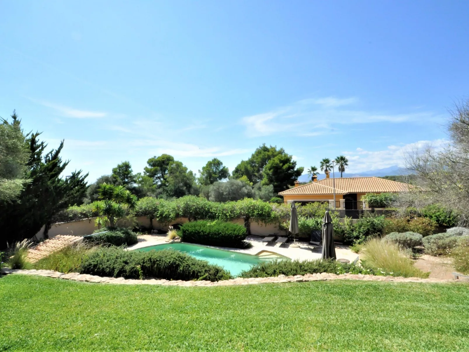 VILLA ALENAR. Espectacular villa rústica en San Marçal, Piscina Privada - WiFi - Outside