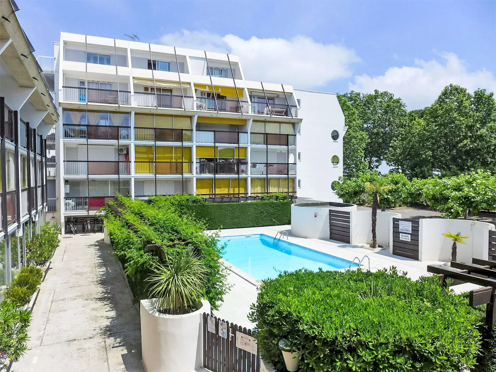 Les Terrasses du Ponant - Outside