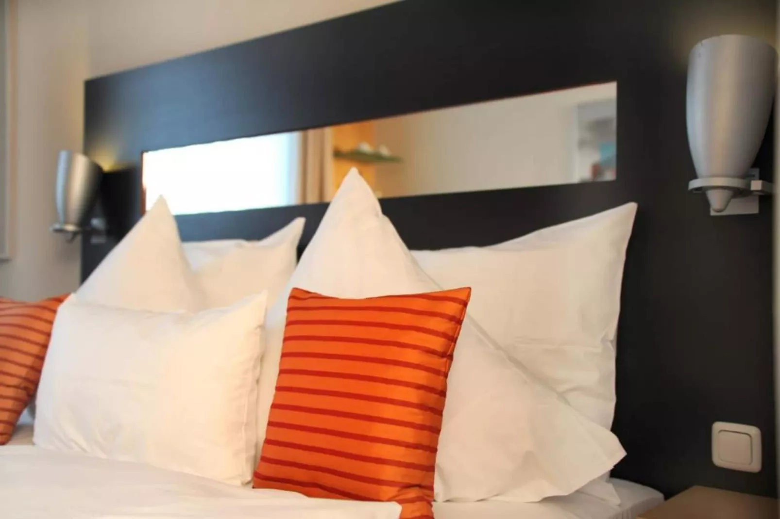 Hotel Düsseldorf - Deluxe Double room - Bedroom