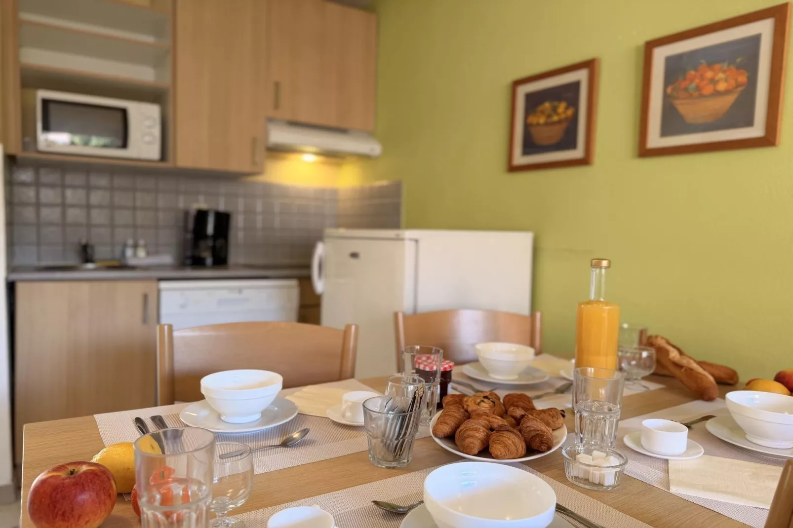 Le Village des Aloès 3 PIÈCES 6 pers OTA - Salle à manger