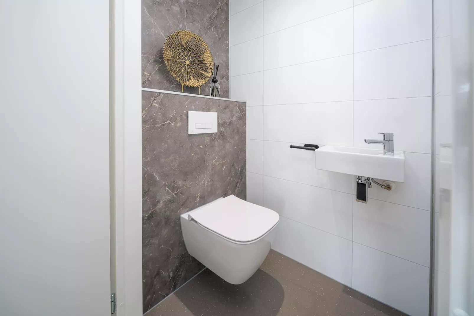 Villa L-Meerzicht | 4 pers. Roof Terrace - Bathroom