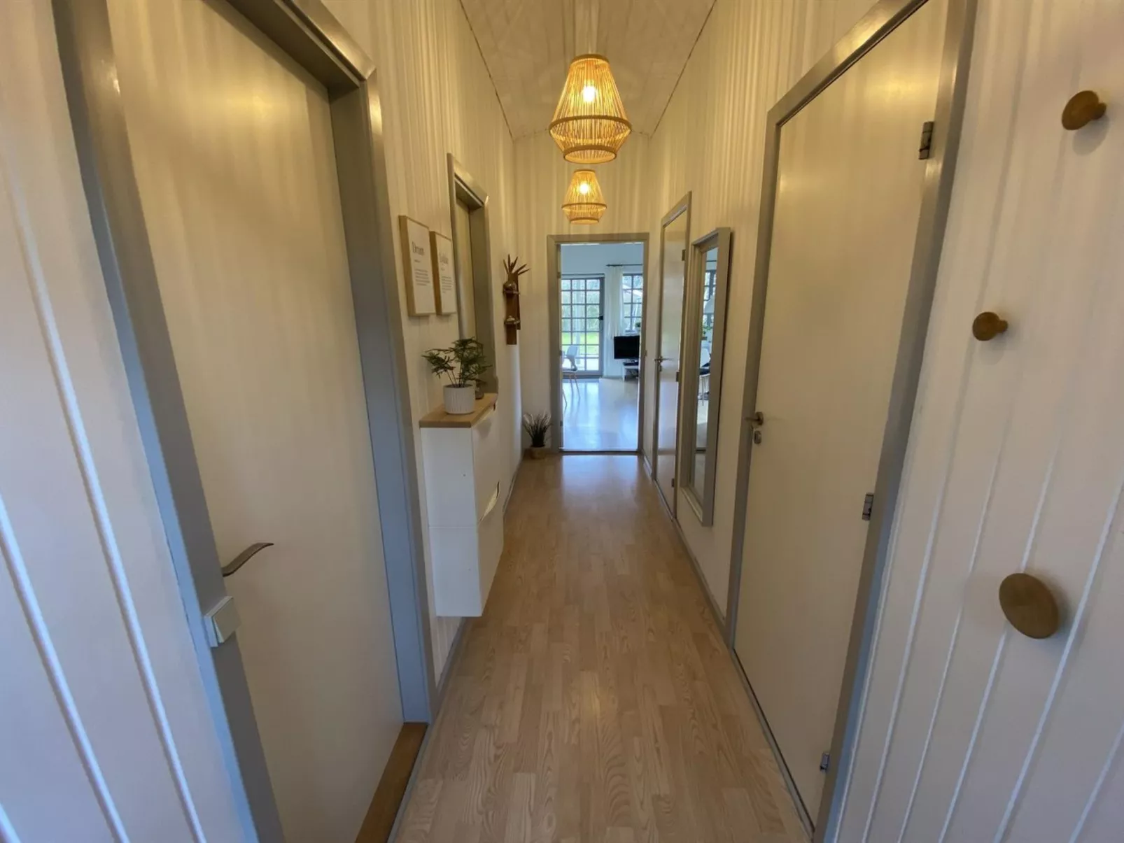 "Zuhra" - 680m from the sea - Inside