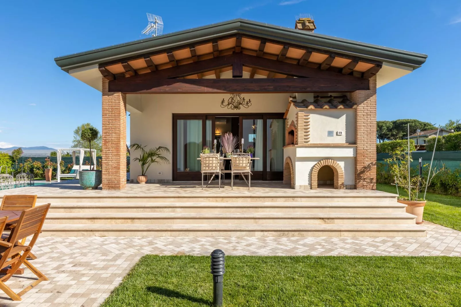 The Luxury Beach Villa - Empfangshalle
