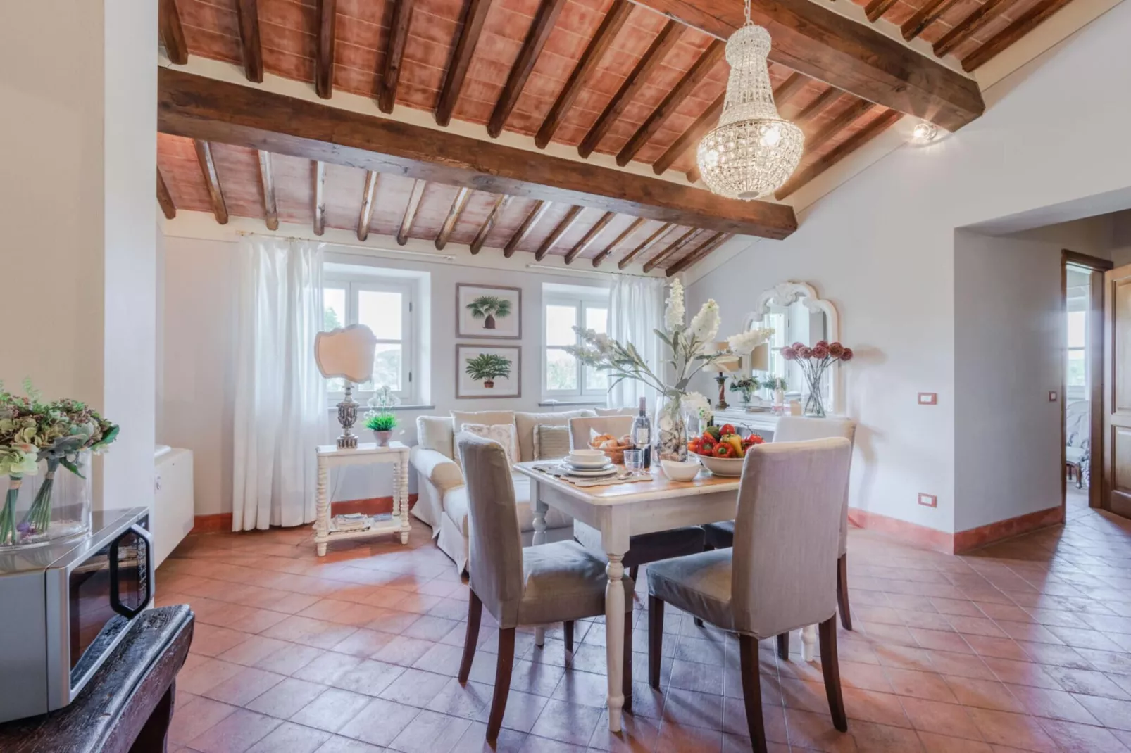 Anna Farmhouse Apartment in Wine Resort in Lucca - Esszimmer