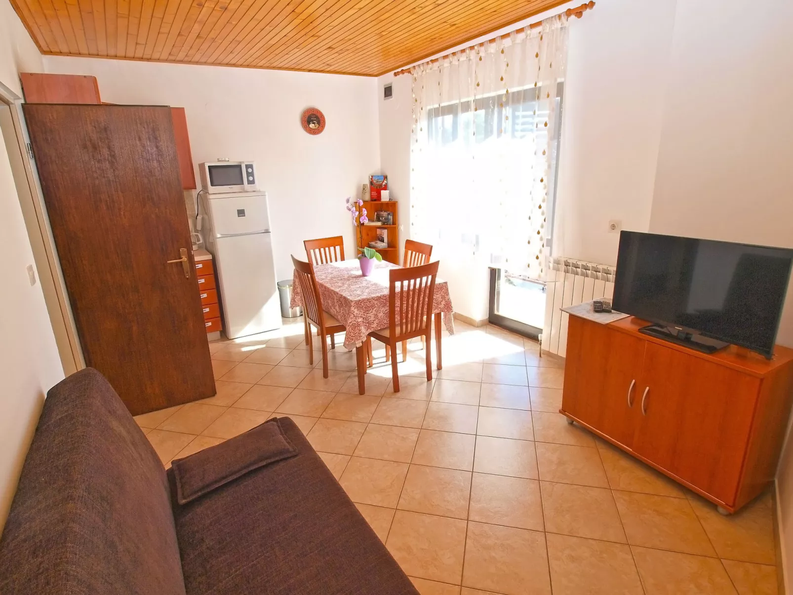 House 1430 - Drinnen