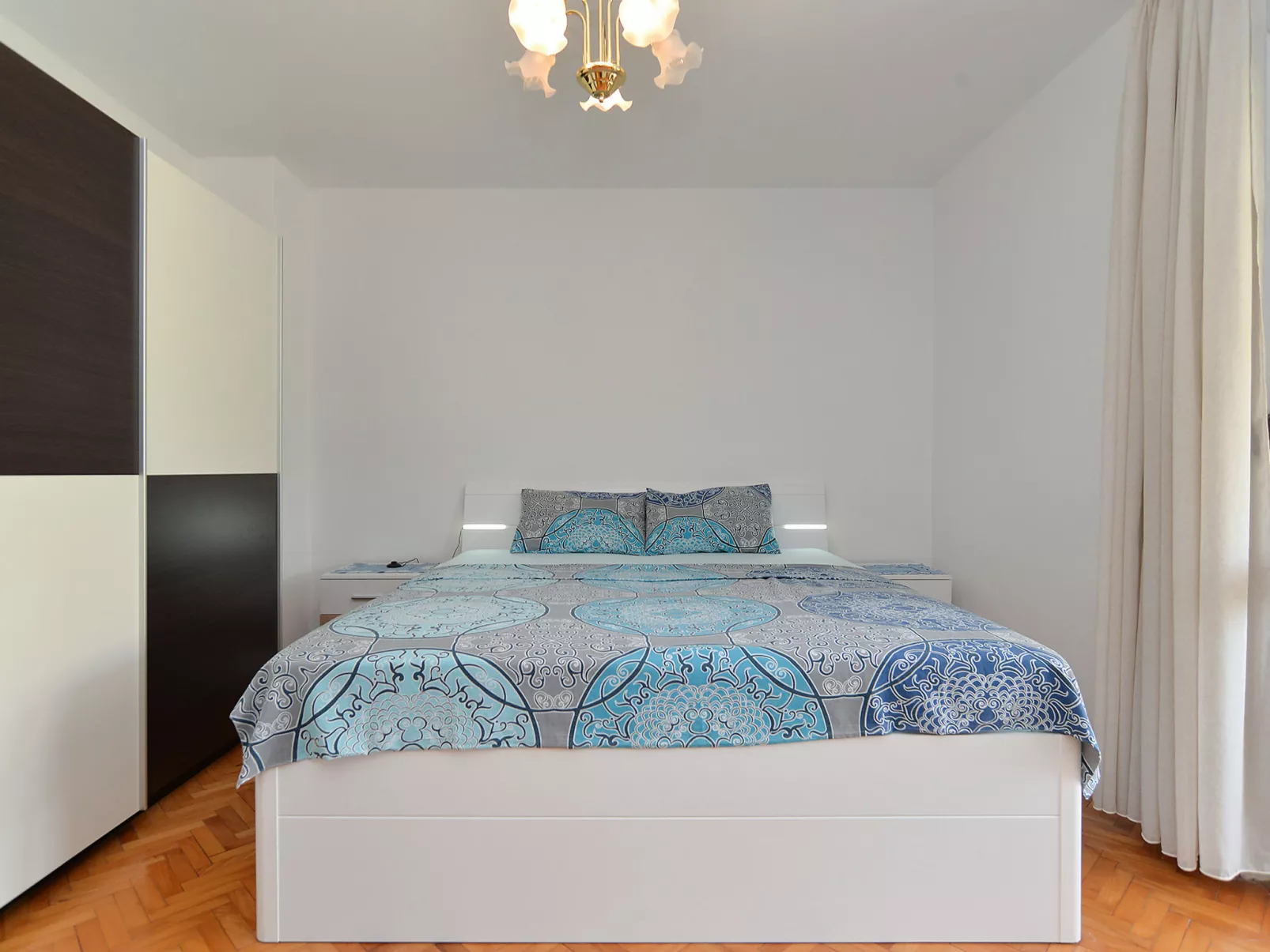 Apartment 43 - Dedans