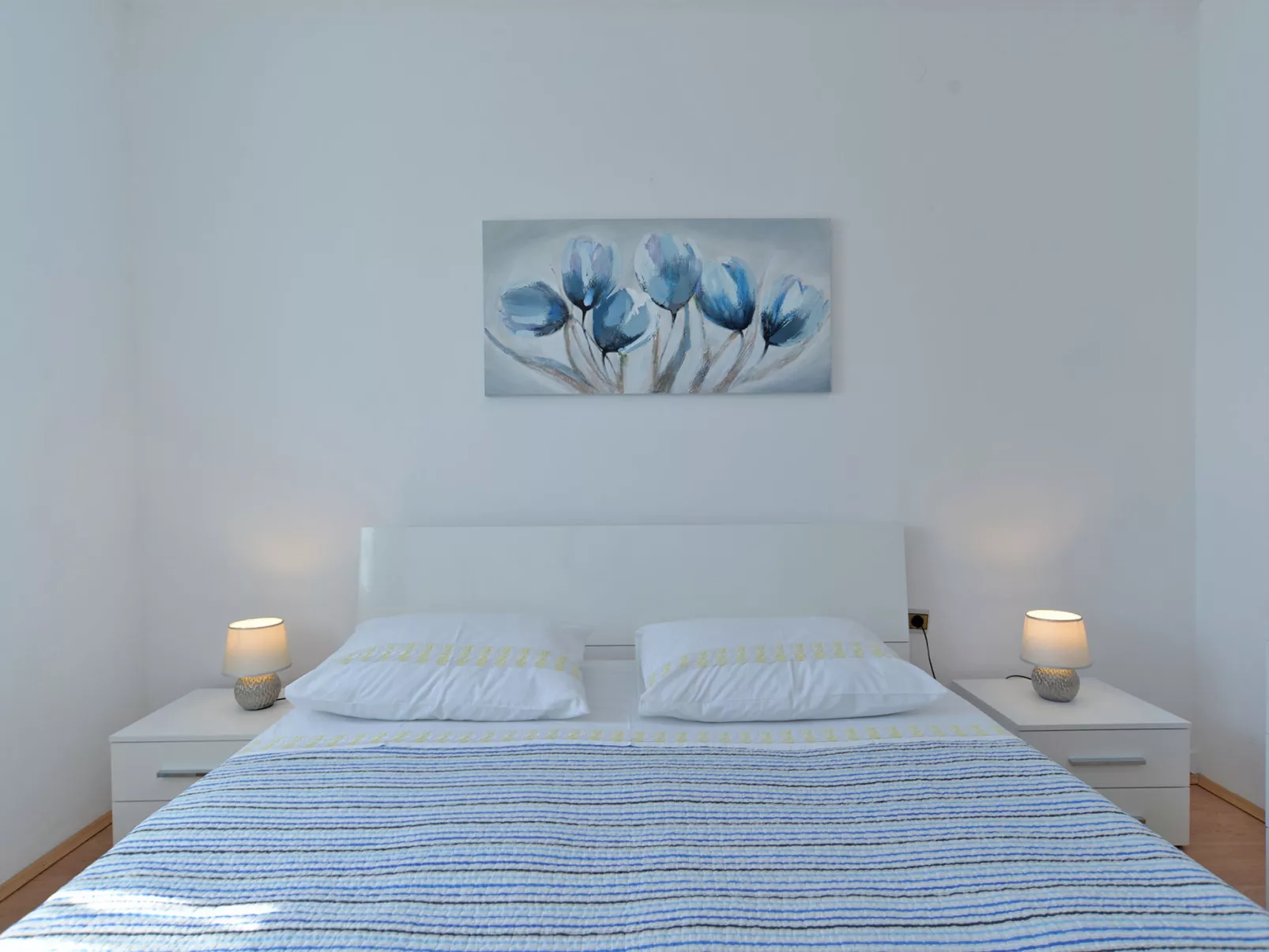 Apartment 615 - Inside