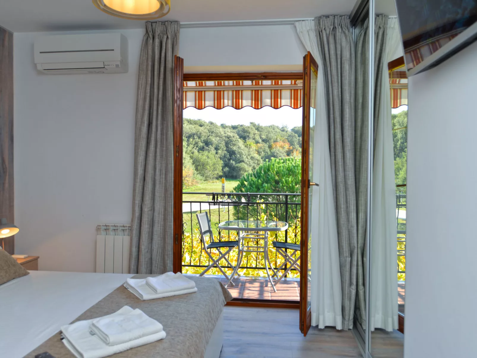 Apartment 1299 - Dedans