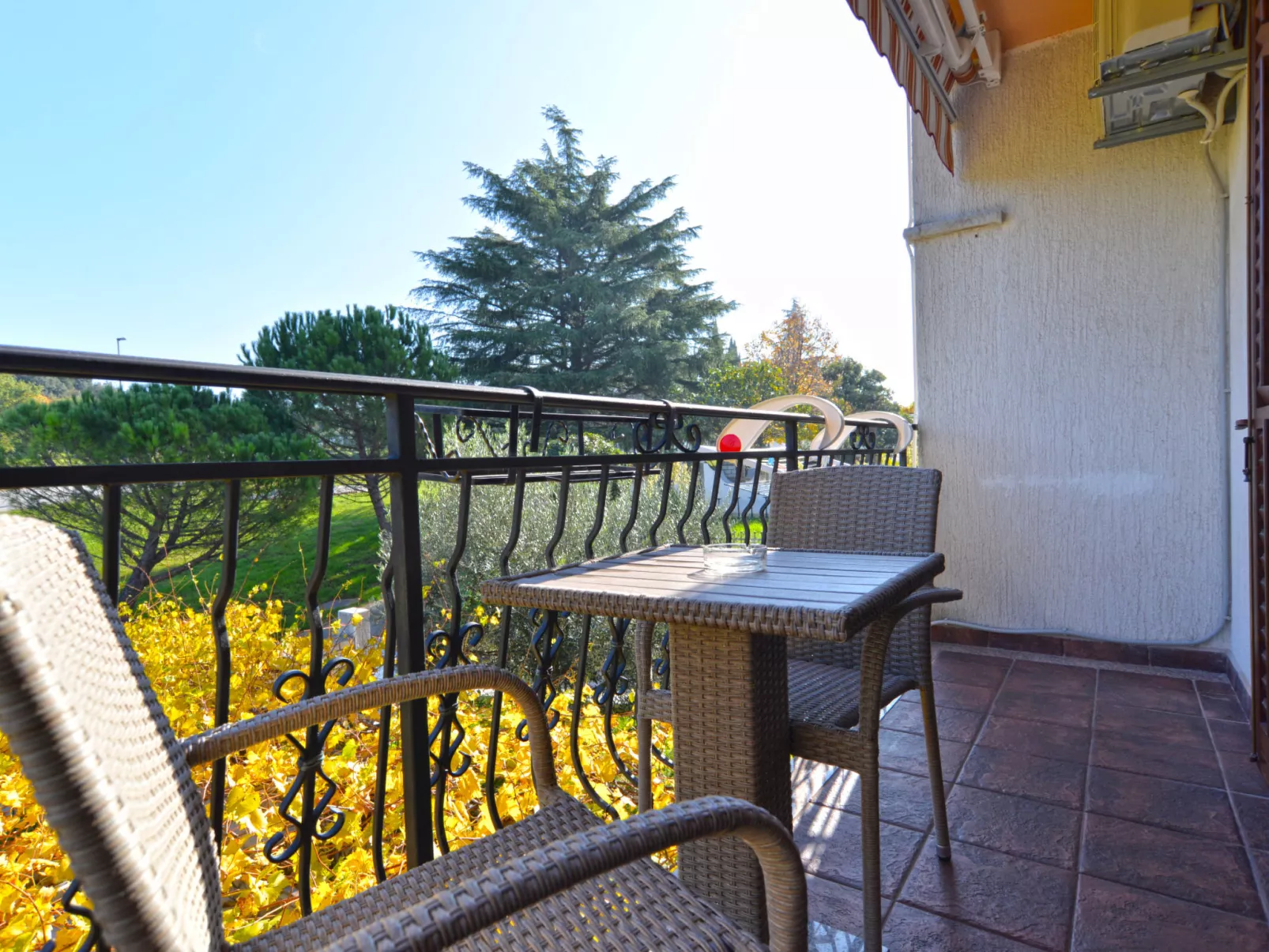 Apartment 1299 - Outside