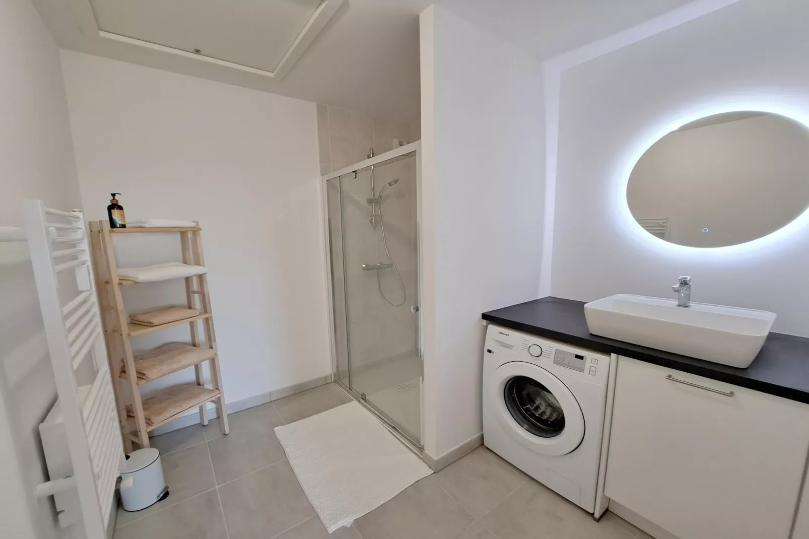 Ferienwohnung in Pouarzel - Badezimmer