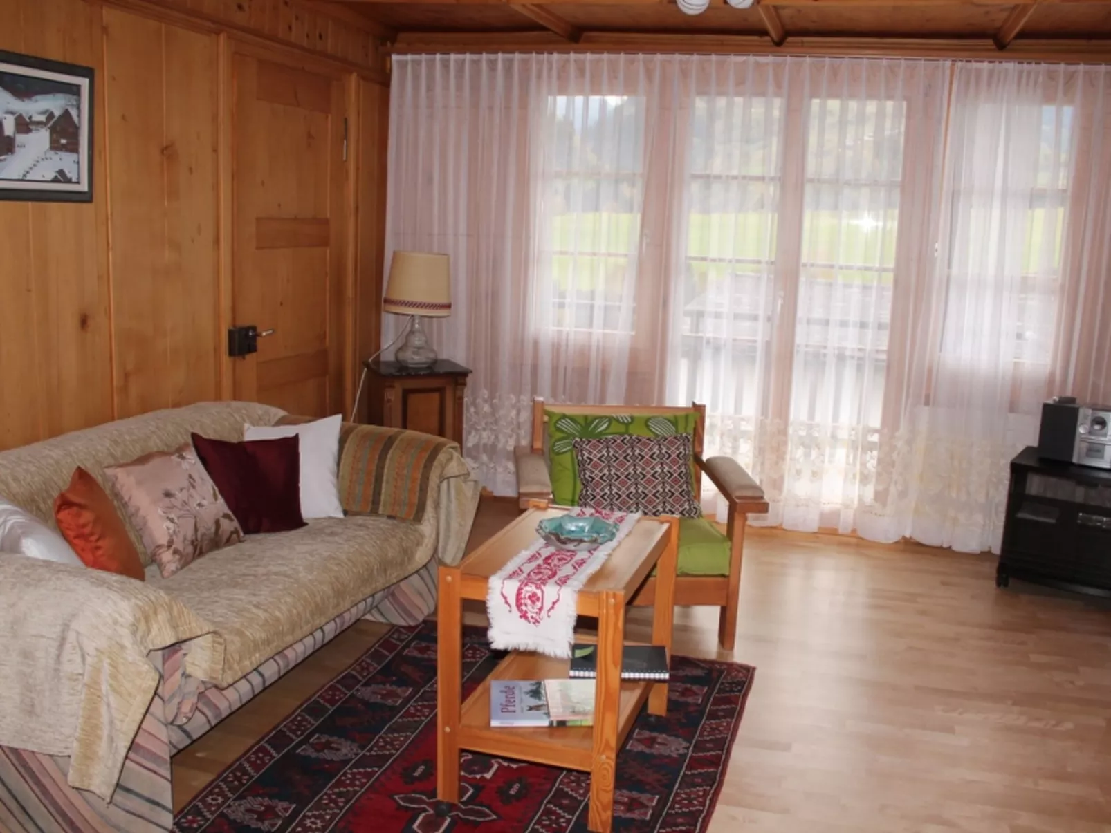Chalet Scaletta de Castelberg, (Disentis/Mustér). - Drinnen