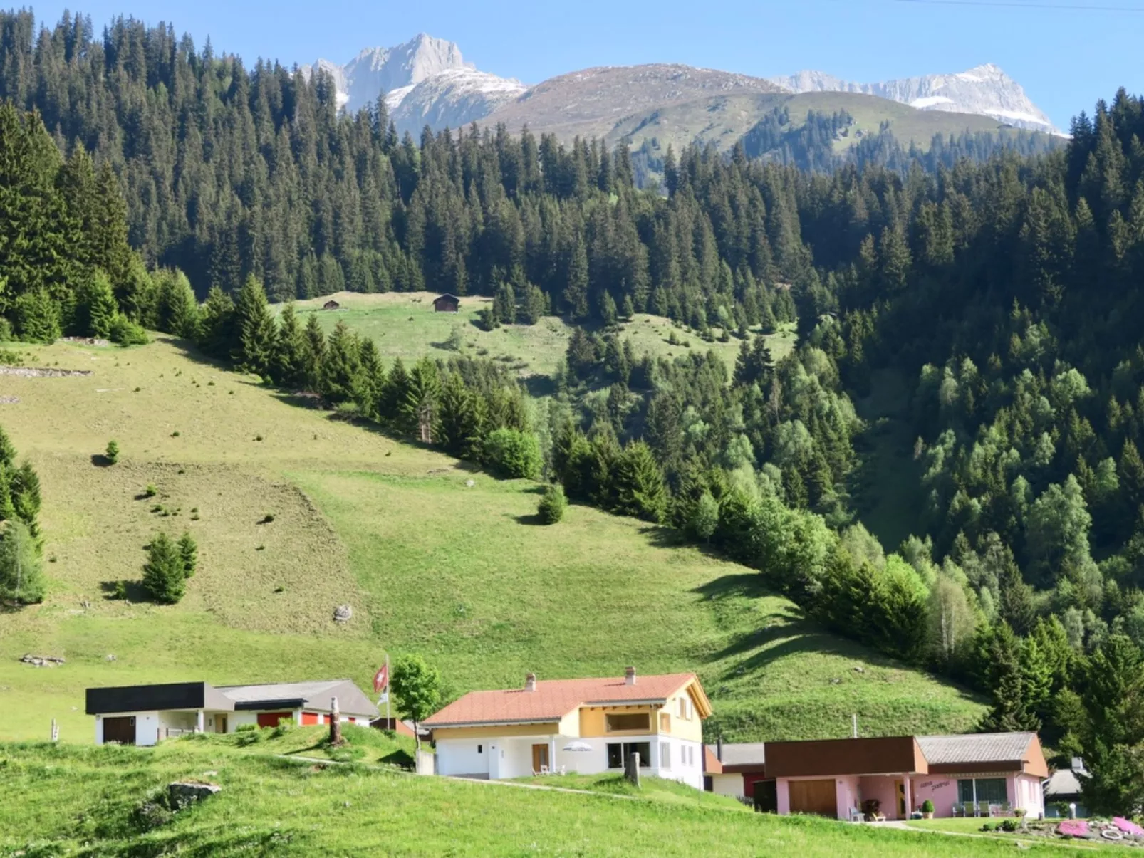 Casa Segnas/Lindt, (Segnas). - Draußen