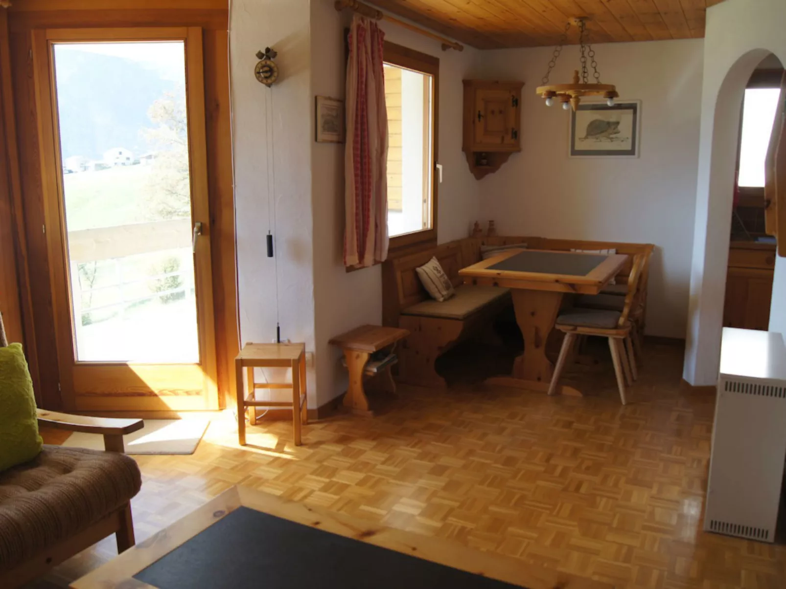 Sur Mulins 12.4, Vella, (Vella), 44028B - Drinnen
