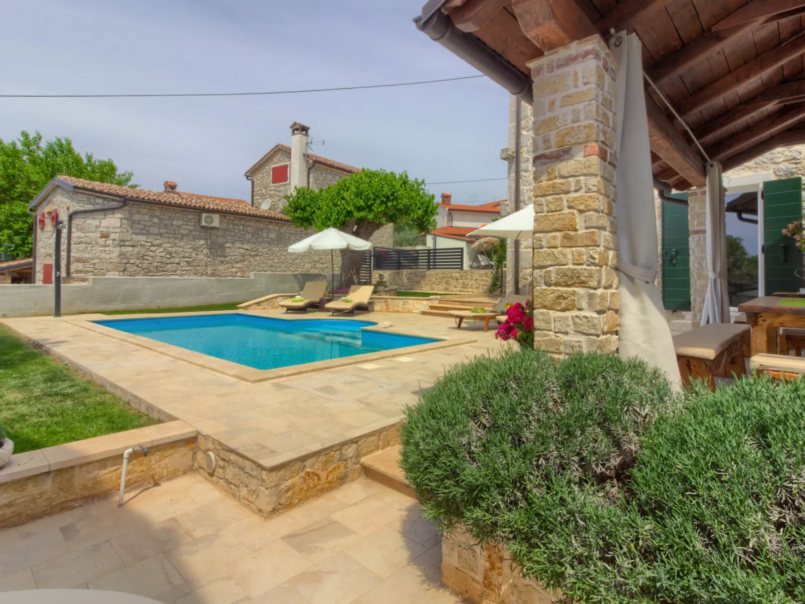 Villa Parentium - Outside