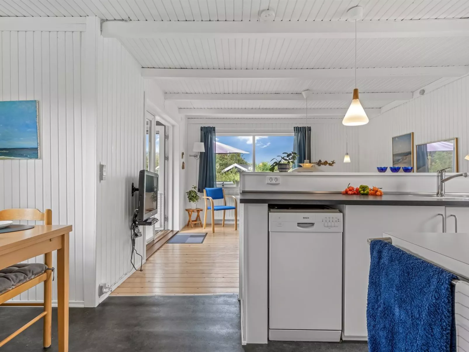 "Tinka" - 100m from the sea - Drinnen