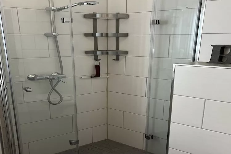 Ferienwohnung L36EG links - Bathroom