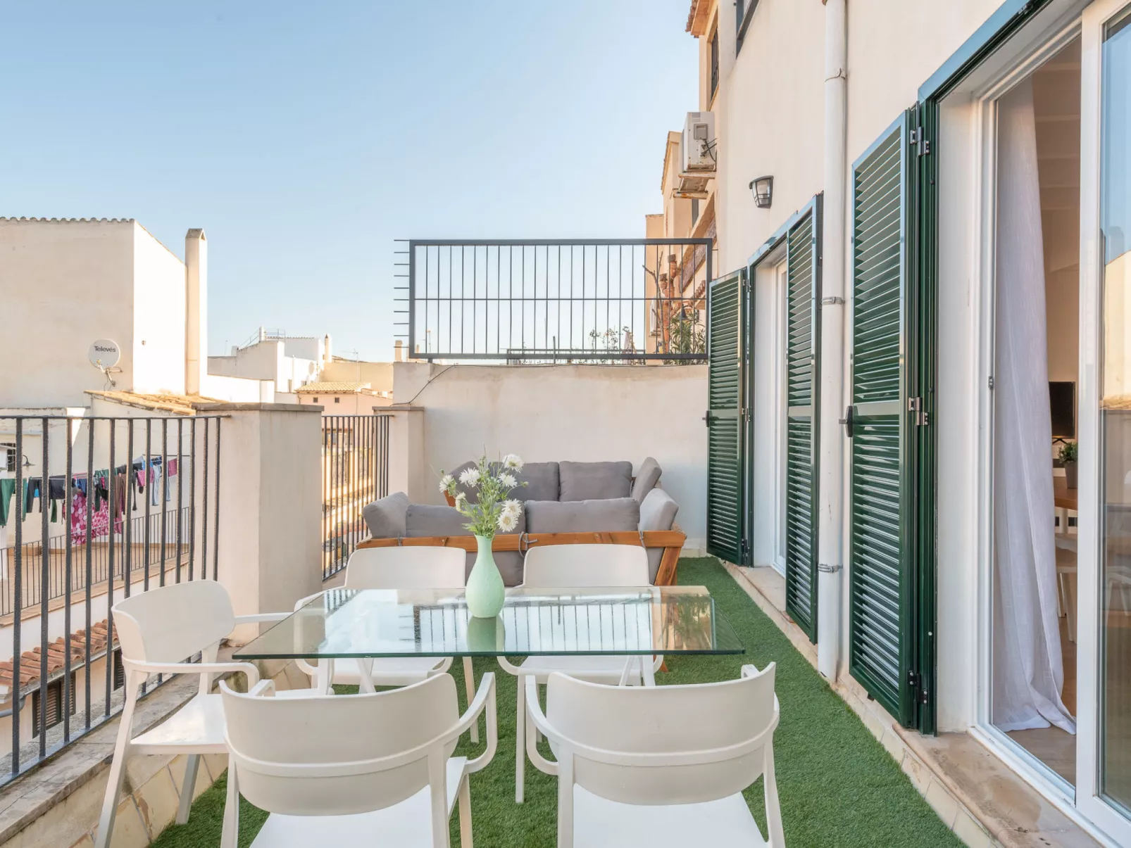 HOLIDAY PALMA TERRACE APARTMENT - Dedans