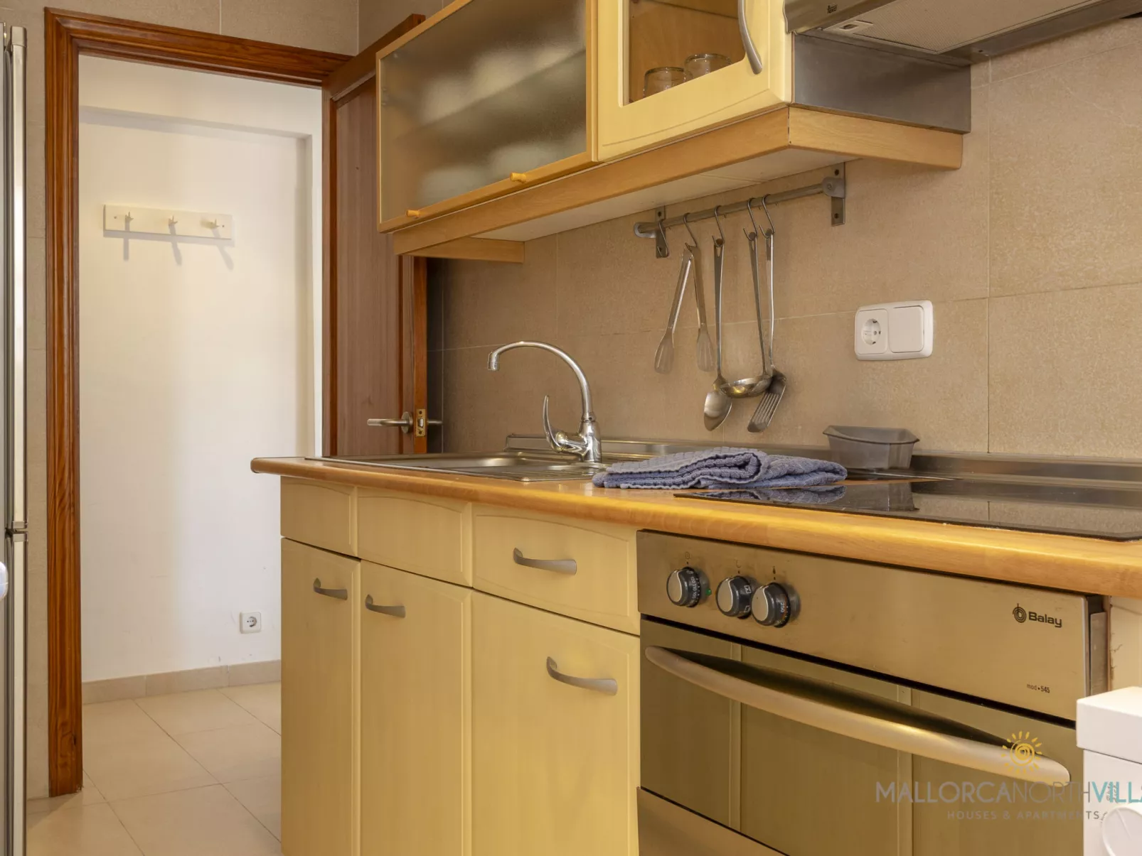 Apartamento Tonia: Cerca del Pine Walk - Drinnen
