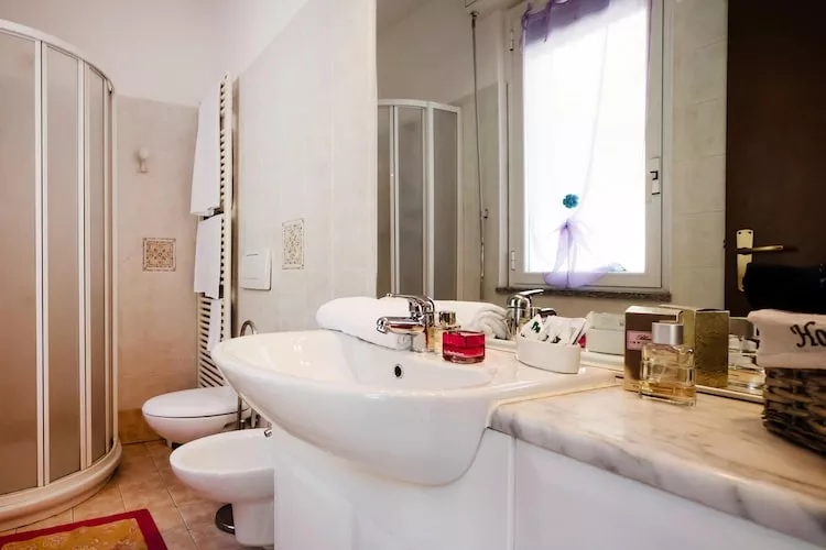 Residence Casa & Vela SRL, Oggebbio-Bilo fino 5 - Bathroom