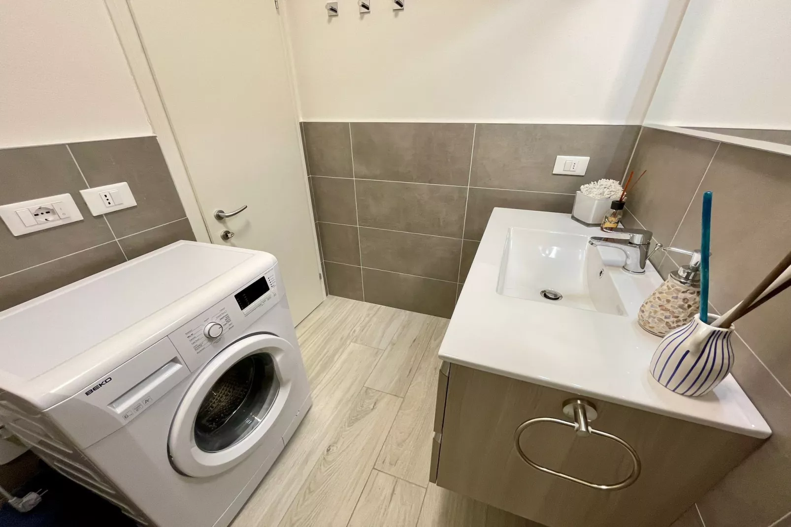 Nicesolo 47 - Badezimmer