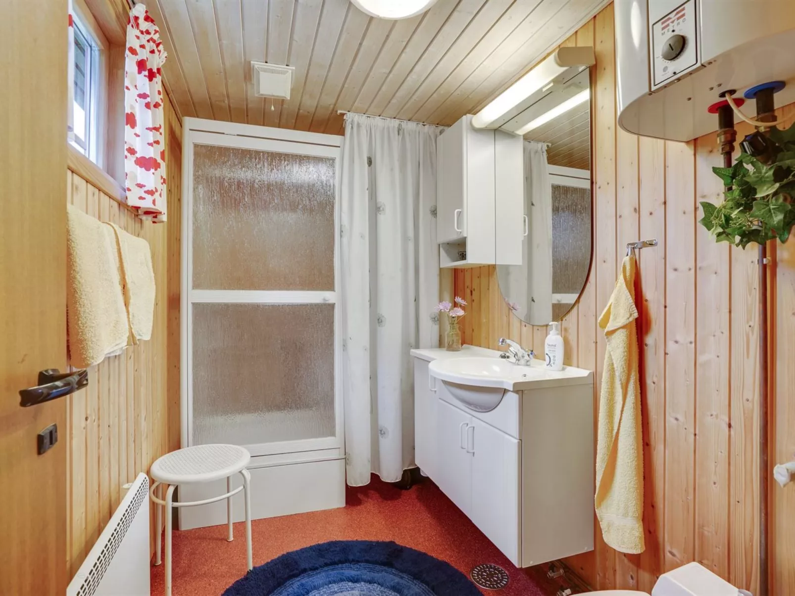 "Kaarina" - 550m from the sea - Inside