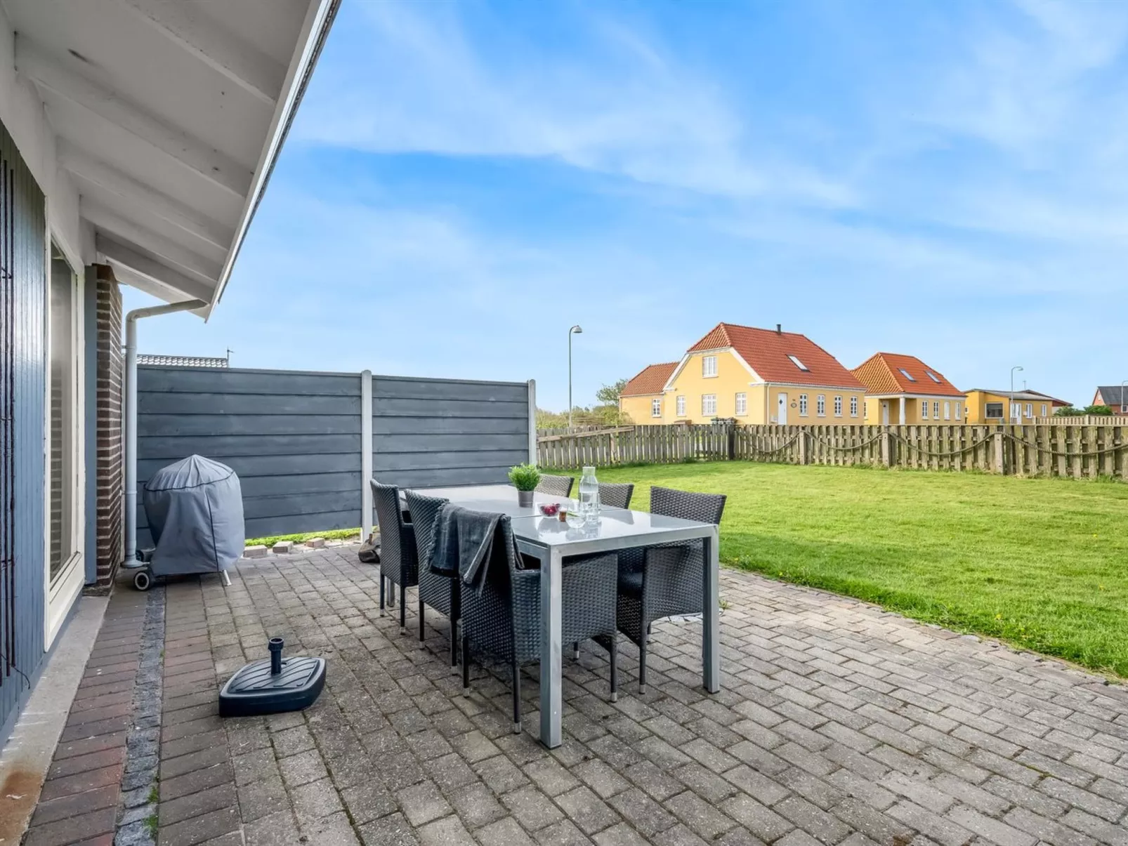 "Mads" - 400m from the sea - Draußen