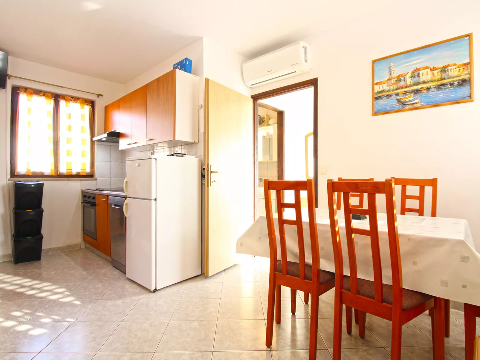 Apartment 768 - Dedans