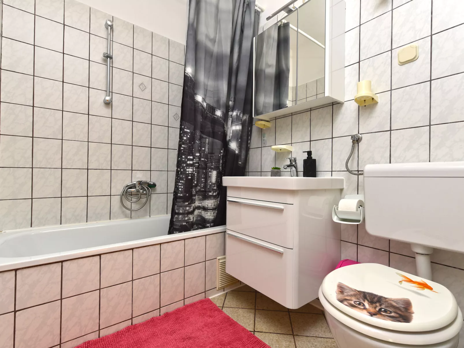 Apartment 143 - Dedans