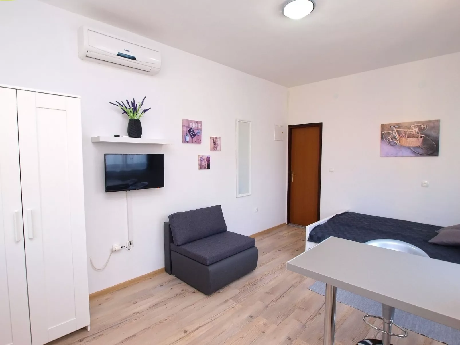 Apartment 589 - Dedans