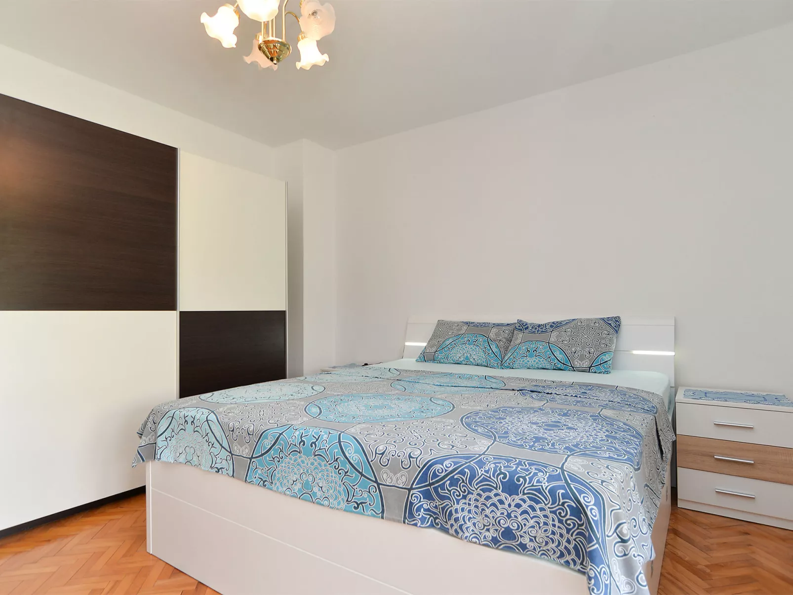 Apartment 43 - Dedans