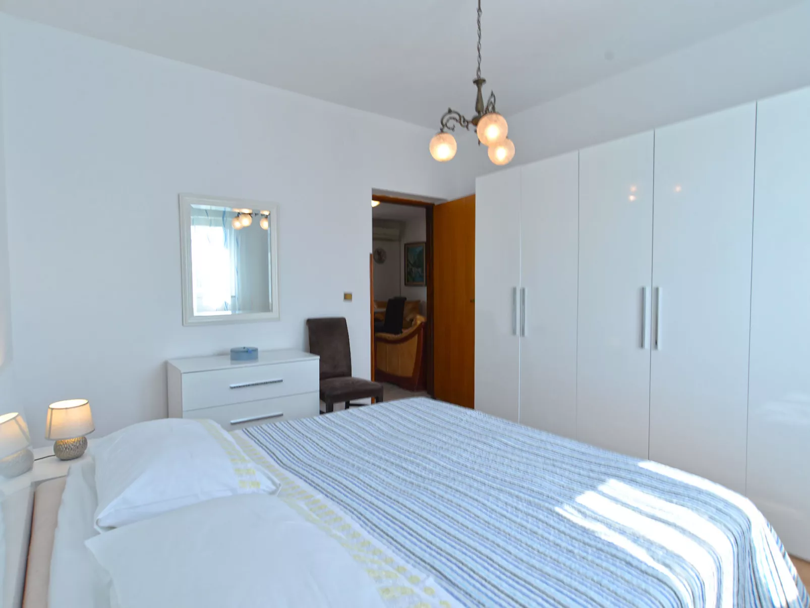 Apartment 615 - Inside