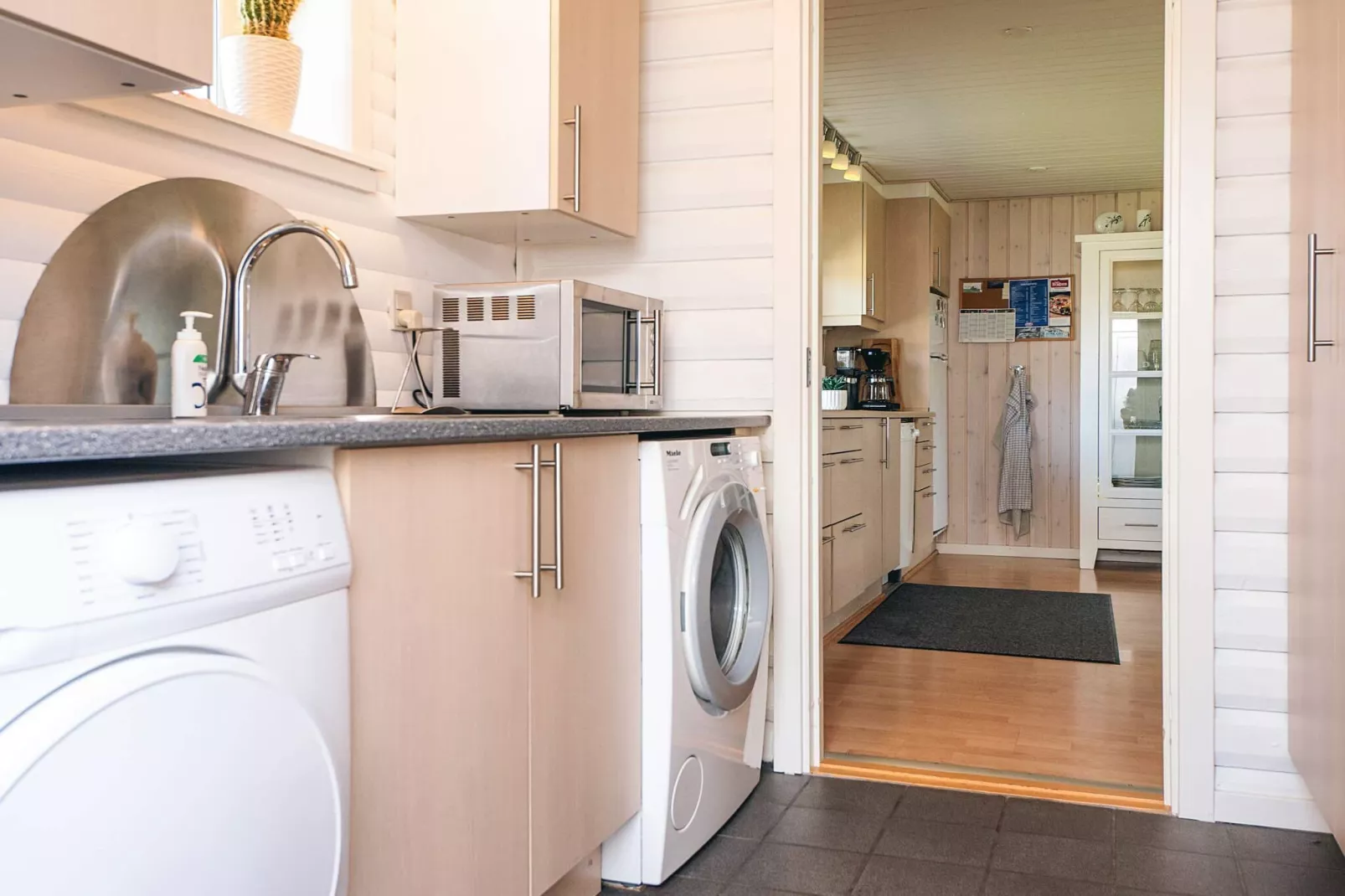 Home with Wood Stove & Annex - Indoor