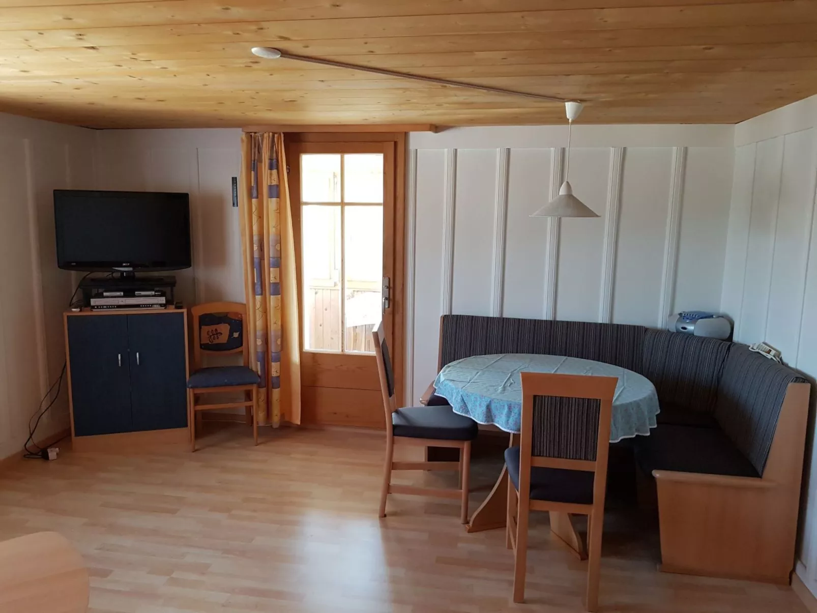 Crestas Calzaferri, Brigels, (Breil/Brigels). - Inside