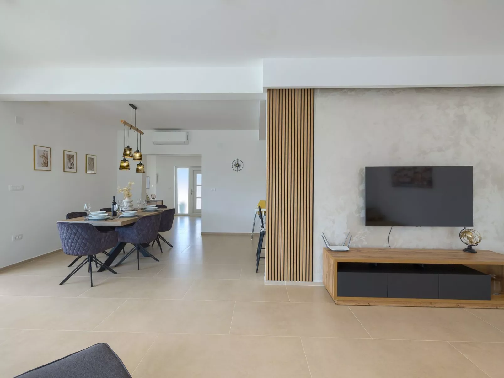 Villa Leny - Inside