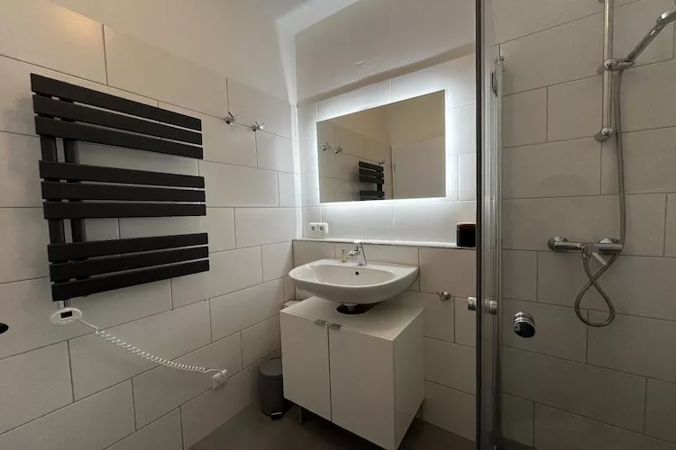Ferienwohnung L36EG links - Bathroom