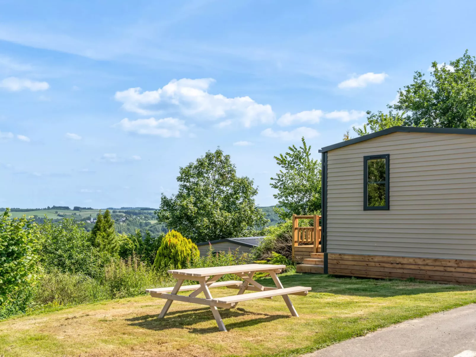 Camping Papillon Bouillon - Vakantiehuis ChaliBou - Outside
