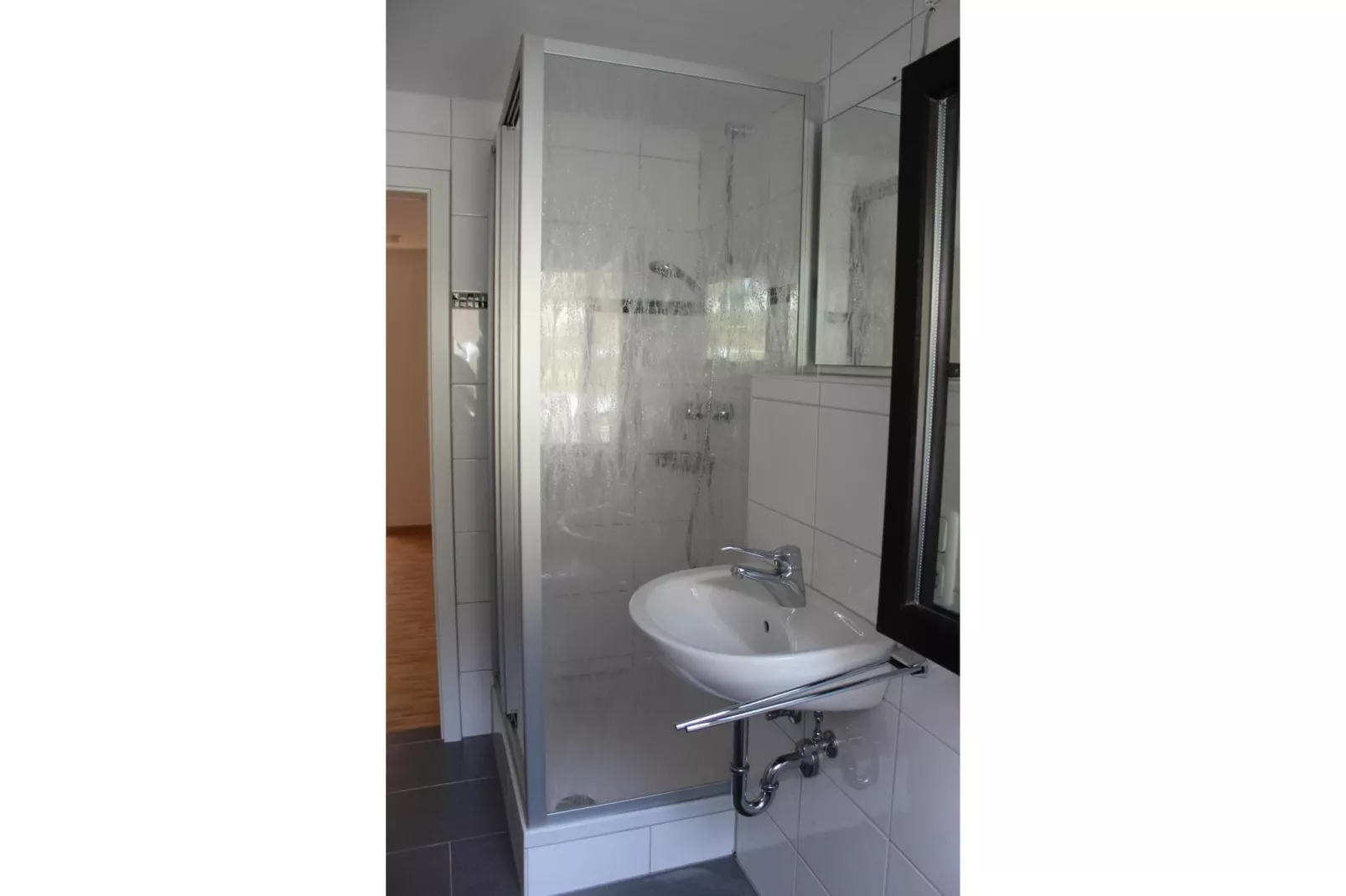 Apartment Spiegelkurve - Badezimmer